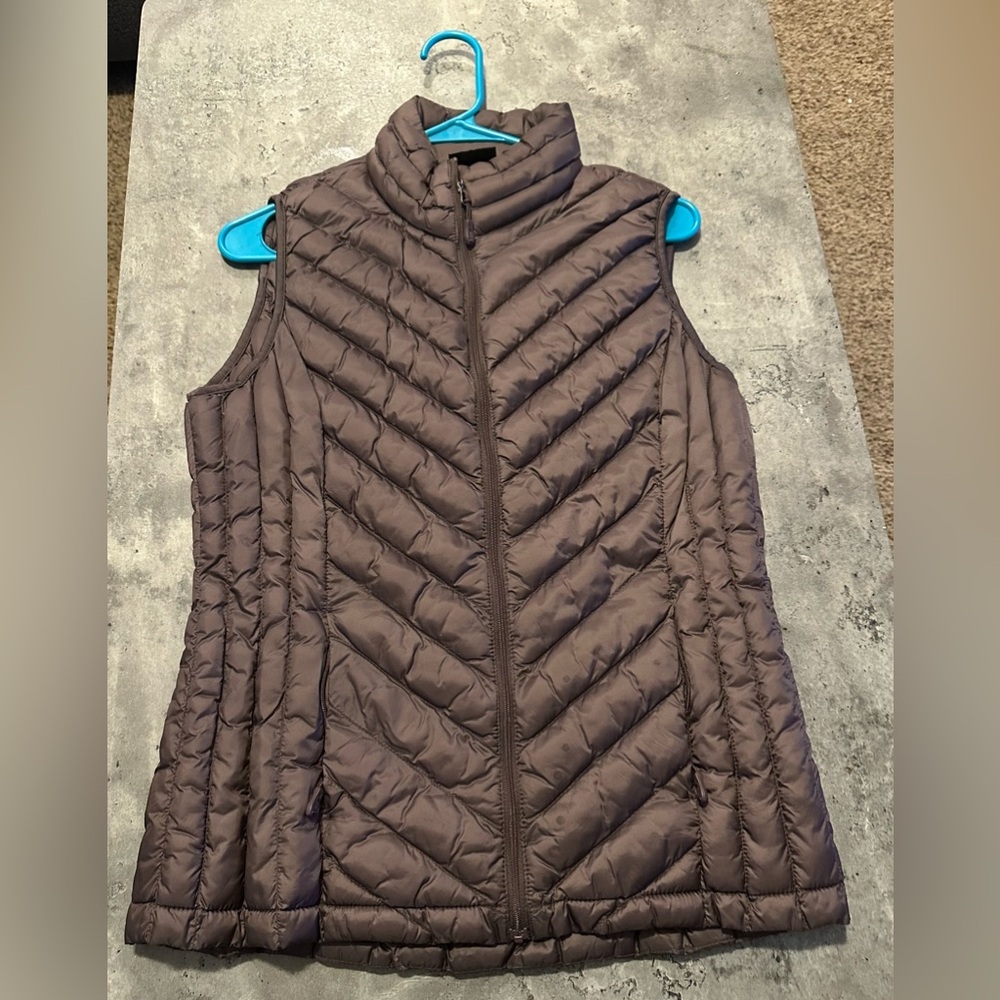 Poly-Filled Vest- Brown- Size Small
